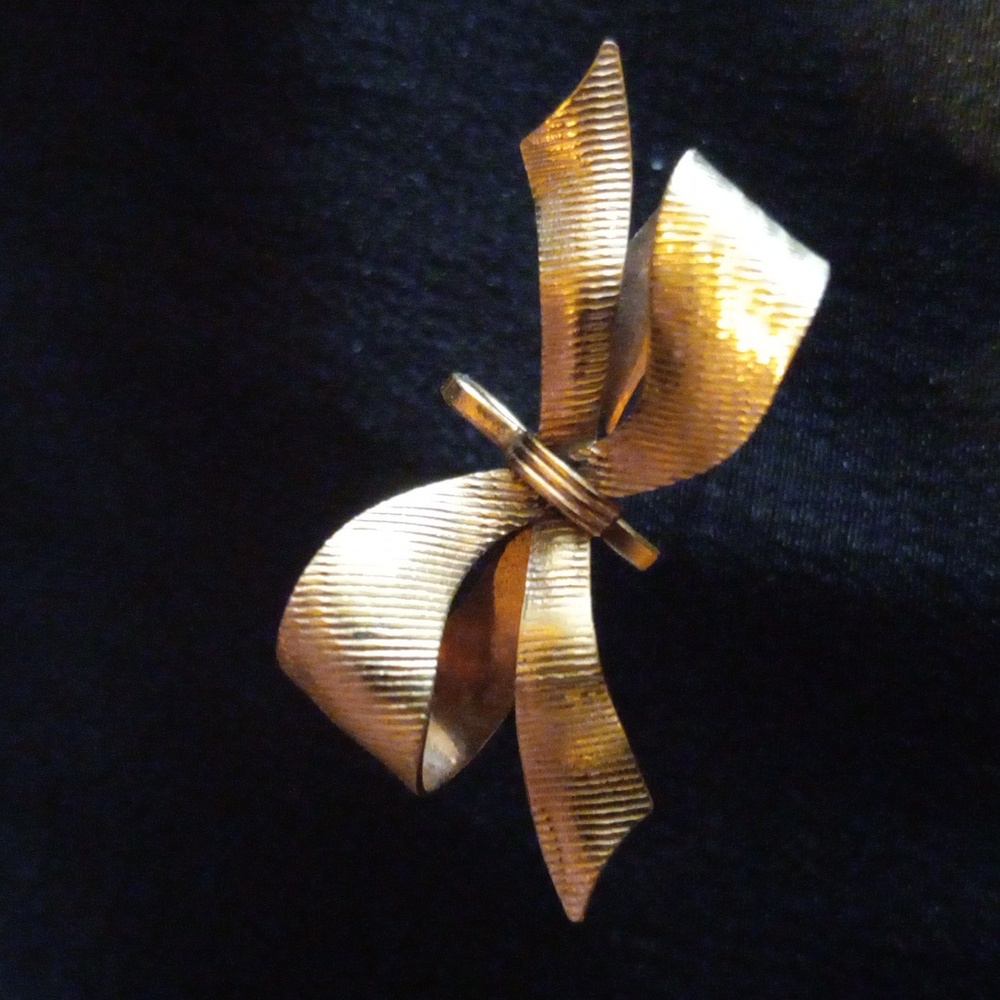 Carl-Art GF brooch/ pendant